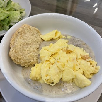 Colleen's Cafe - Biscuit & Gravy with scrambled eggs Sept 2022 - Bakeries Near Me - Saint Louis, Missouri