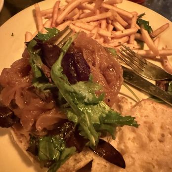 Chez Maman East - Beef burger - French Near Me - San Francisco, California