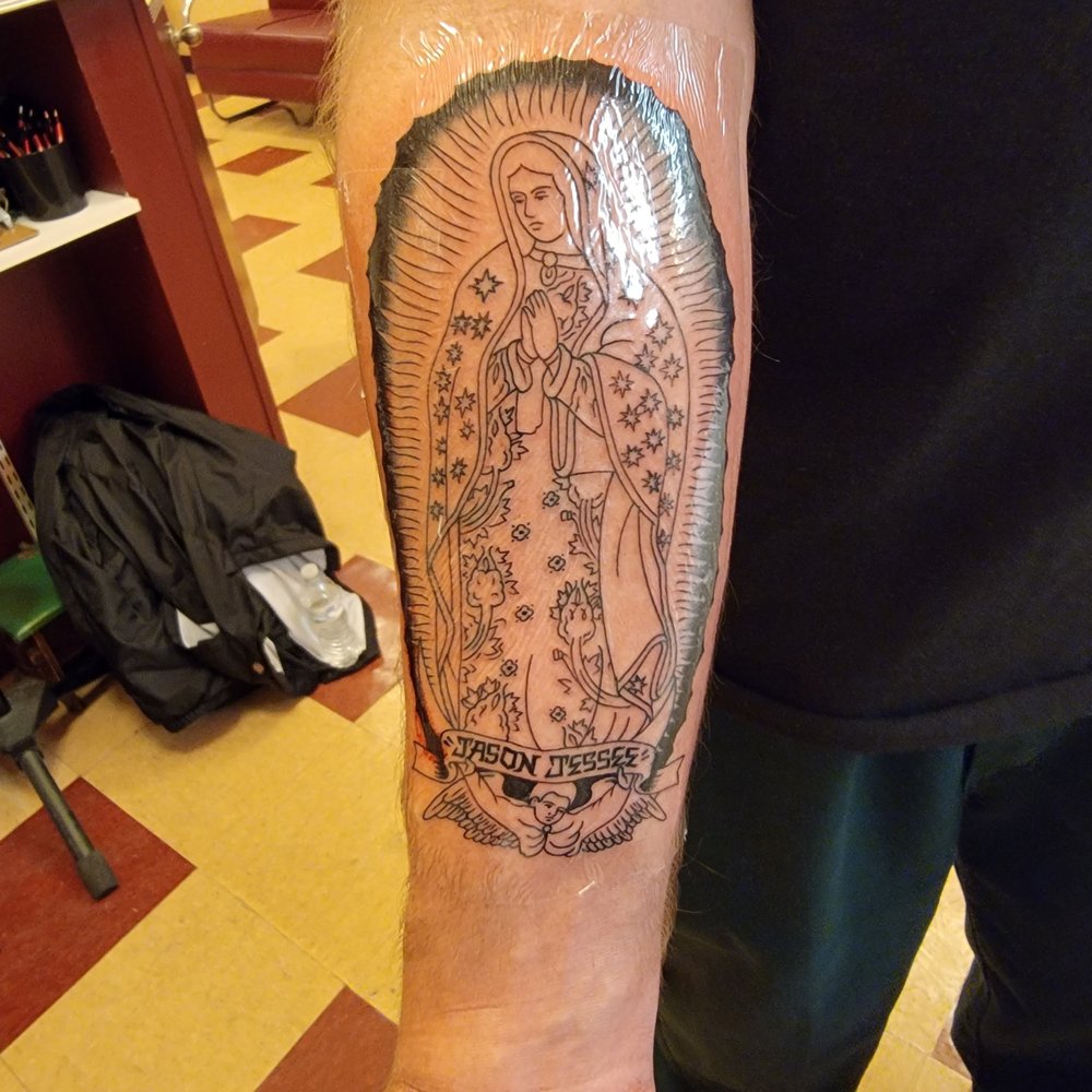 Classic Tattoo - Tattoo Near Me - Fullerton, California