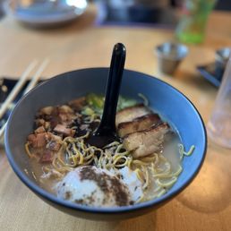 Tonkotsu Shio