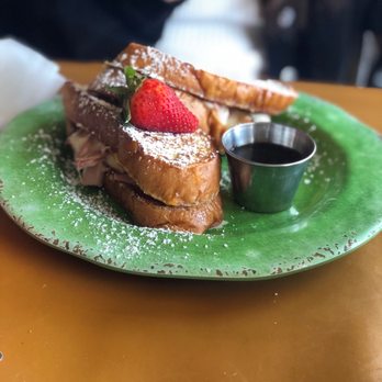 Yellow Vase - Brioche French toast - Mediterranean Near Me - Rolling Hills Estates, California