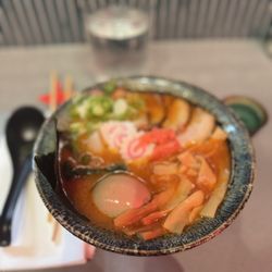 Paper Crane - Tonkotsu