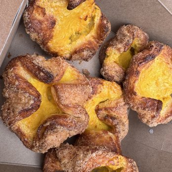 Rolling Out Cafe - Mango Sticky Rice Kouign Amaan - Bakeries Near Me - San Diego, California