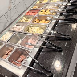 912 Korean BBQ & Hotpot - Hot pot bar