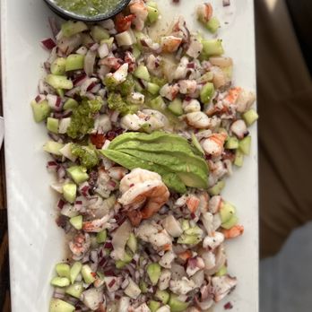 La Cocina - Platillo mixto - Mexican Near Me - Ukiah, California La Cocina - Platillo mixto - Mexican Near Me - Ukiah, California