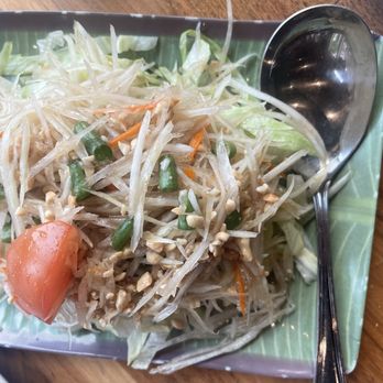 Beelicious Thai Cuisine - Green Papaya Salad with peanut sauce - Beelicious Thai - August 28, 2025 - Thai Near Me - La Pine, Oregon Beelicious Thai Cuisine - Green Papaya Salad with peanut sauce - Beelicious Thai - August 28, 2025 - Thai Near Me - La Pine, Oregon