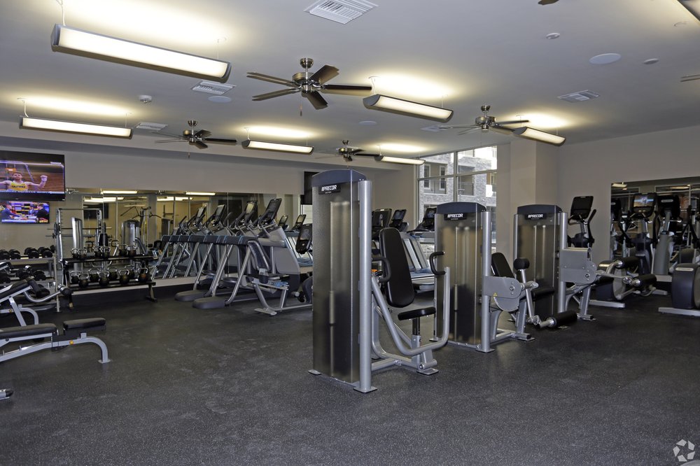 PARK AT CITY CENTER 48 Photos & 10 Reviews Apartments 213 West