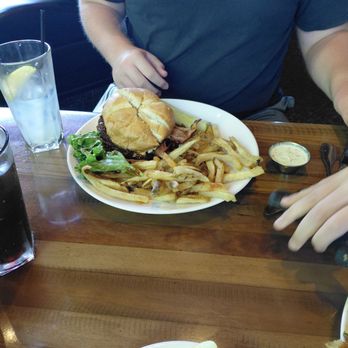Copper River Restaurant & Bar - Bacon Cheeseburger - New American Near Me - Hillsboro, Oregon