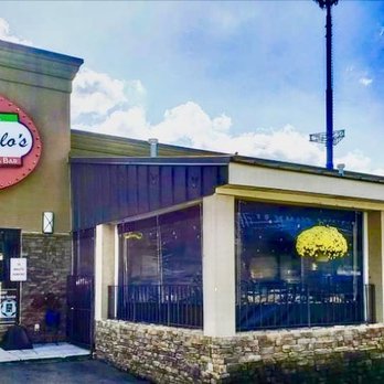 Gia's Pizzeria - Exterior of Giangelo's Restaurant - Italian Near Me - Boardman, Ohio