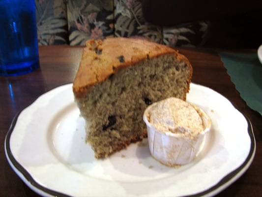 Photo of Four 'N 20 Restaurants - Sherman Oaks, CA, US. Blueberry Bread with Cinnamon Honey Butter