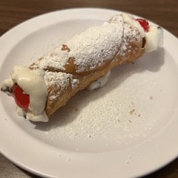 Nick & Elena's Pizzeria - Homemade Cannoli