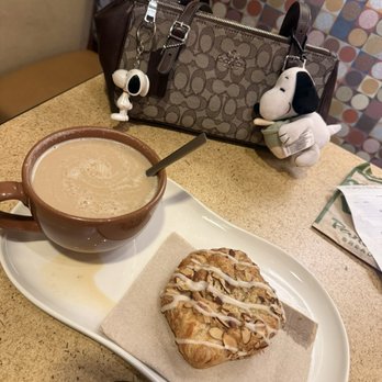Panera Bread - Almond Pastry with there new pumpkin spice latte - Sandwiches Near Me - San Jose, California Panera Bread - Almond Pastry with there new pumpkin spice latte - Sandwiches Near Me - San Jose, California