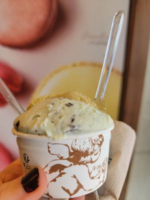 Amorino Gelato - Houston River Oaks by null