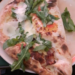 Zentrum - Pizza Mezza Luna