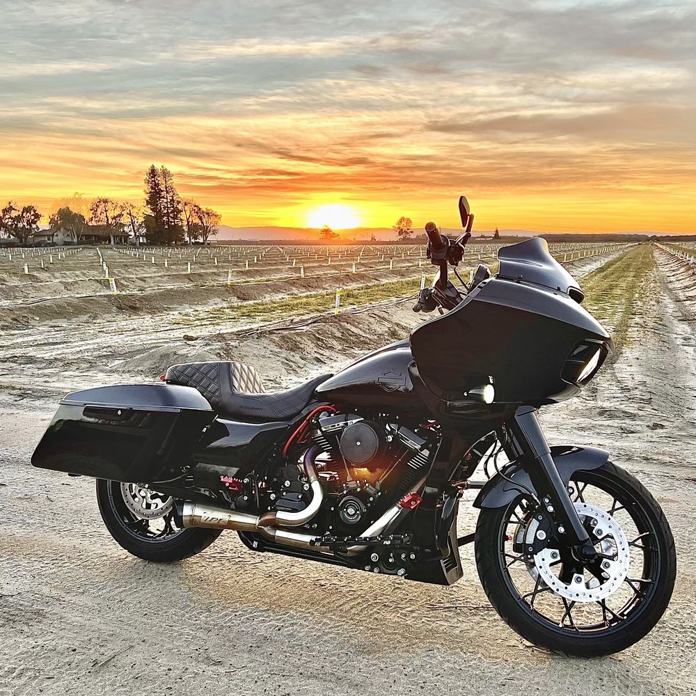 FULL THROTTLE MOTORCYCLE & GUN SHOP Updated September 2024 12