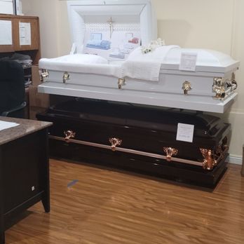 Glendale Hye Funeral Services - Coffins - Funeral Services & Cemeteries Near Me - Glendale, California Glendale Hye Funeral Services - Coffins - Funeral Services & Cemeteries Near Me - Glendale, California
