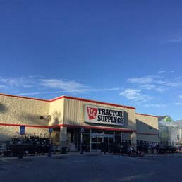 Exterior photo of Tractor Supply - Byron, Georgia Exterior photo of Tractor Supply - Byron, Georgia