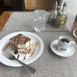 Tiramisu, espresso Tiramisu, espresso