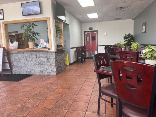 Roy's Grille by null
