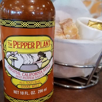 Googie Grill - The pepper plant - American Near Me - Seaside, California Googie Grill - The pepper plant - American Near Me - Seaside, California