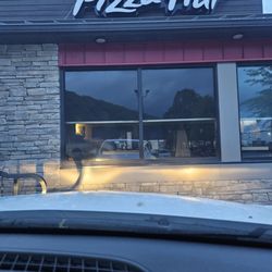 Pizza Hut - A dark pizza hut