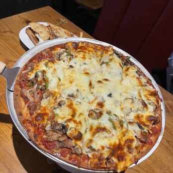 Giordano's - Gluten free pizza - Pizza Near Me - Chicago, Illinois Giordano's - Gluten free pizza - Pizza Near Me - Chicago, Illinois
