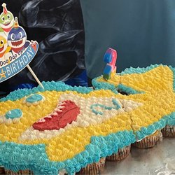 JK Bakery - Vegan, no sugar cupcake cake