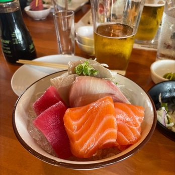 Wazabi Sushi - Orange - Sashimi Mixed 6 pcs - Sushi Bars Near Me - Orange, California