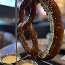 32 Brews Street - Bavarian-style pretzel with cheese and mustard dips.