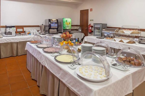 Best Western Hotel Dom Bernardo by null
