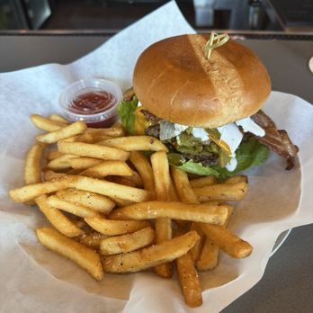 Slot T Beer - Green Chili Burger - Brewpubs Near Me - Liberty Hill, Texas Slot T Beer - Green Chili Burger - Brewpubs Near Me - Liberty Hill, Texas