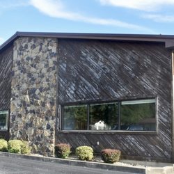 Maddog’s Restaurant & Bowl
