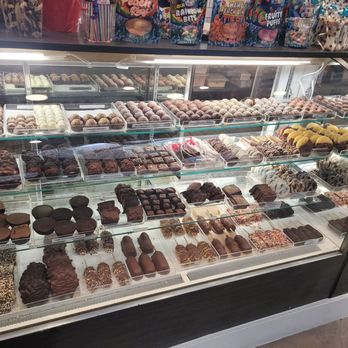 Dipp'd - Candy Stores Near Me - Salinas, California