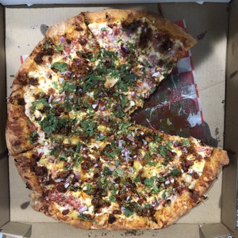 Te Amo Pizza - Al Pastor Pizza - Pizza Near Me - Bell, California