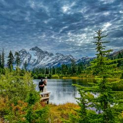 Picture Lake - A very happy couple with their photographer behind that tree taking a bunch of great shots I'm sure!