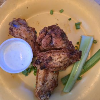 Mango Mango's Caribbean Grill & Bar - Wings dry rubbed - Caribbean Near Me - Saint Augustine Beach, Florida
