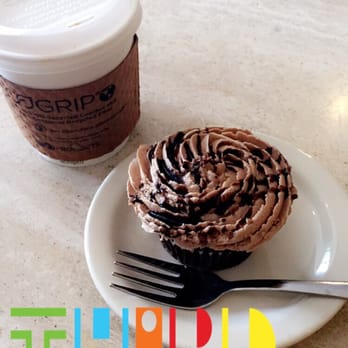 Doshi House - Vegan cupcake with a cappuccino - Coffee & Tea Near Me - Houston, Texas Doshi House - Vegan cupcake with a cappuccino - Coffee & Tea Near Me - Houston, Texas