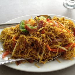 L-7 Singapore Noodles W/ Vegetables ?