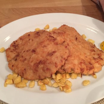 s' Wirtshaus - Wiener Schnitzel - Bavarian Near Me - Oberammergau, BY s' Wirtshaus - Wiener Schnitzel - Bavarian Near Me - Oberammergau, BY