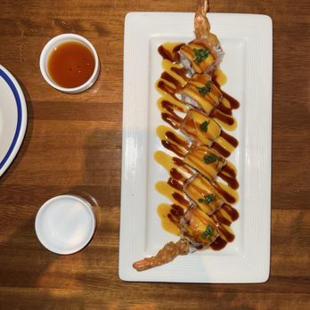 Hudson House - Golden roll - Seafood Near Me - Houston, Texas Hudson House - Golden roll - Seafood Near Me - Houston, Texas