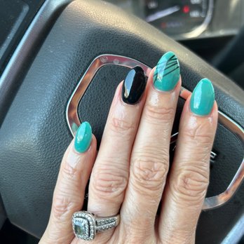 KB House Nails - Nail Salons Near Me - Lincoln, Nebraska KB House Nails - Nail Salons Near Me - Lincoln, Nebraska