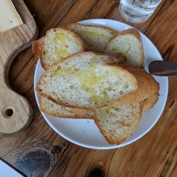 Verre Wine Bar - Bread - Wine Bars Near Me - Arlington, Virginia Verre Wine Bar - Bread - Wine Bars Near Me - Arlington, Virginia