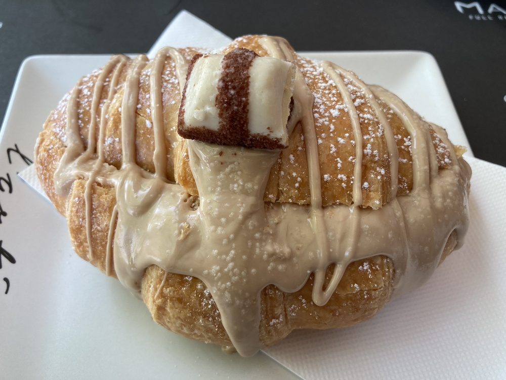 L‘ARTISTA SON MOIX 10 Photos Camí dels Reis 138, Palma, Balears