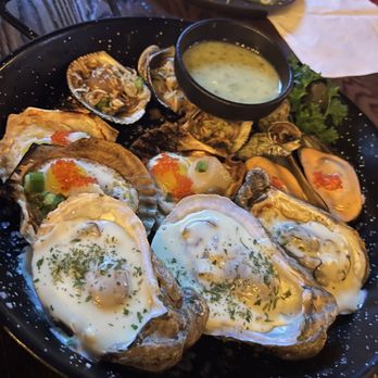 HEM Kitchen And Bar - Vietnamese Near Me - Houston, Texas HEM Kitchen And Bar - Vietnamese Near Me - Houston, Texas