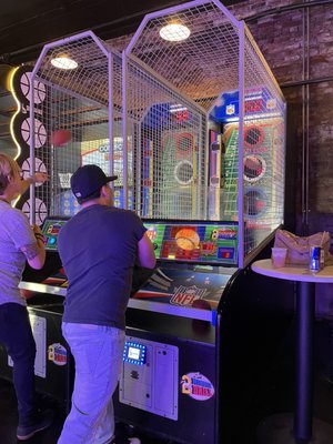 Slingshot Social Game Club by null