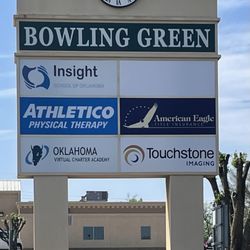 Bowling Green - Road signage