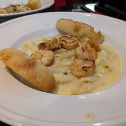 Route 66 Pizza Factory - Shrimp Alfredo.