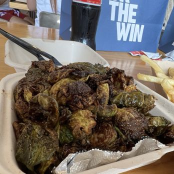 For The Win - Burgers Near Me - Los Angeles, California