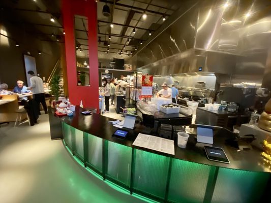 Han Noodle Bar by null