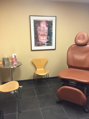 Photo of The Meltzer Clinic PC - Paradise Valley, AZ, US. An Examination Room